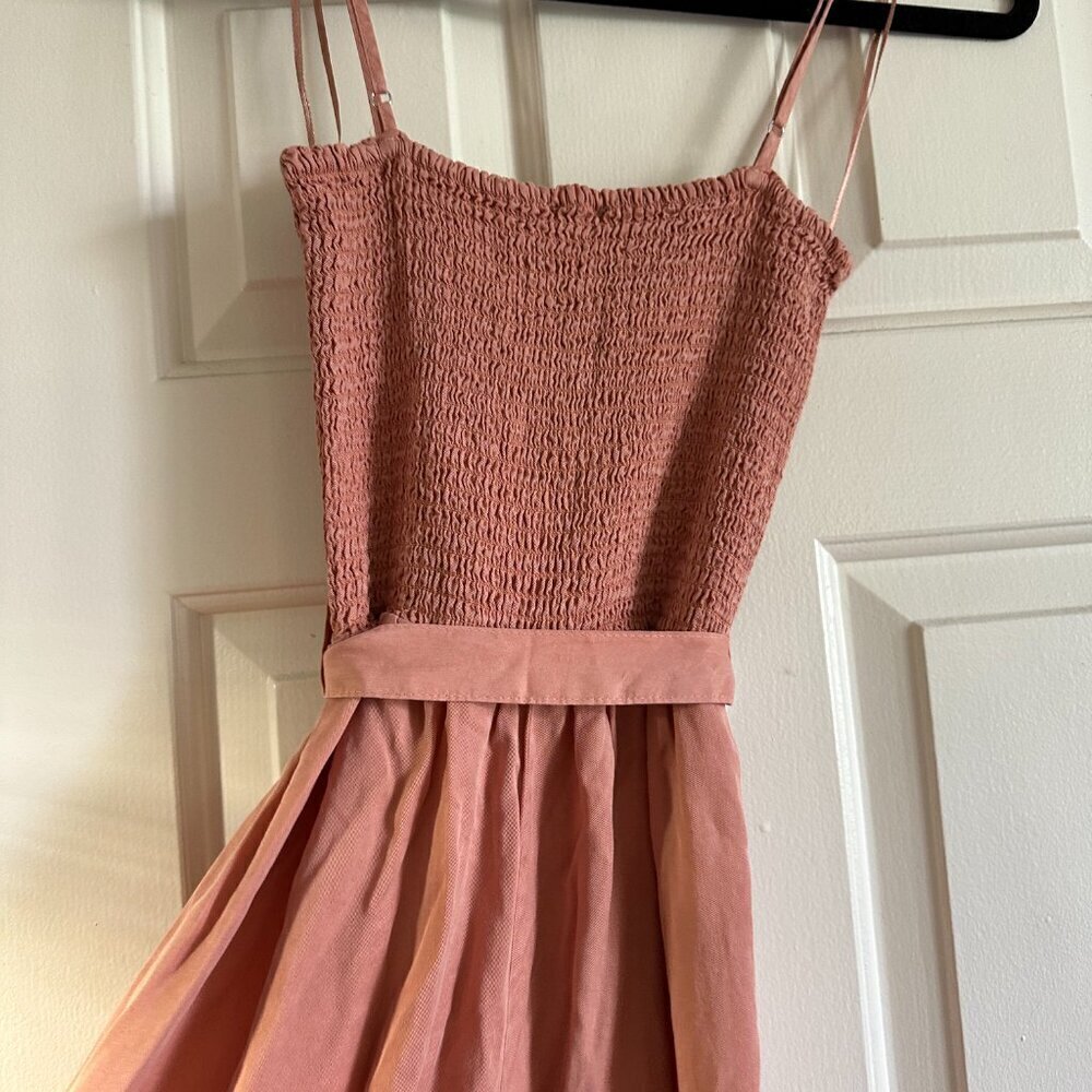 Blush Sleeveless Smocked Linen Jumpsuit - Valentine's Day Gift - Picture 9 of 15